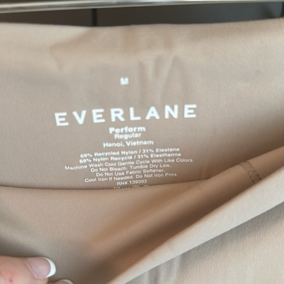 NWOT Everlane leggings - Picture 2 of 3